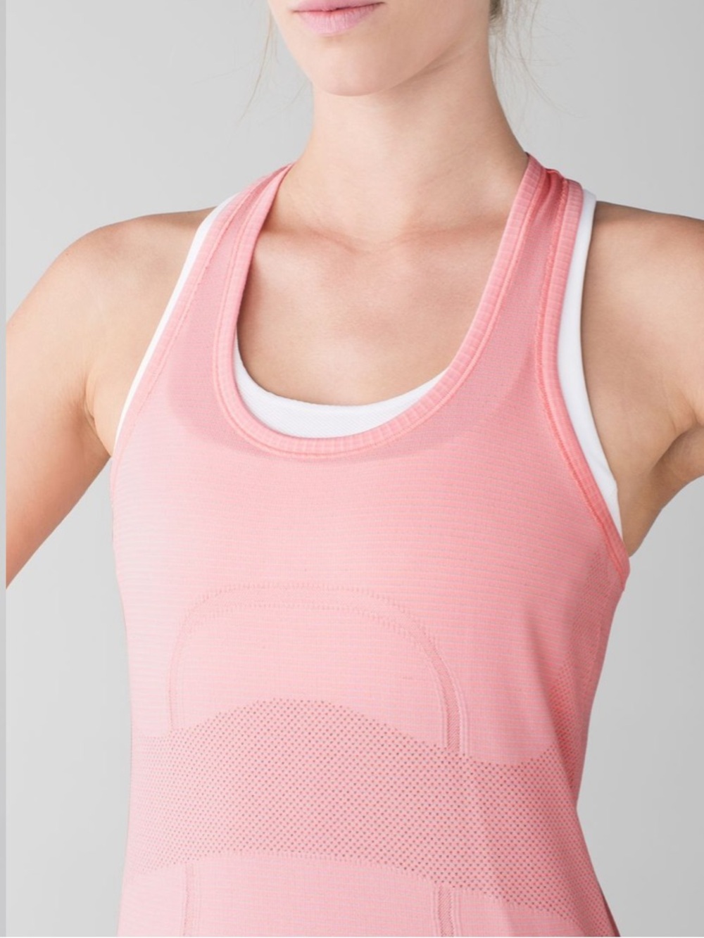 Lululemon Swiftly Tech Racerback - Picture 10 of 10